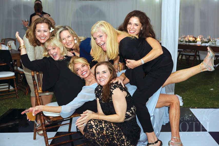 Mary Grace Cavender Hicks & Wyot David Woods | Moffly Media