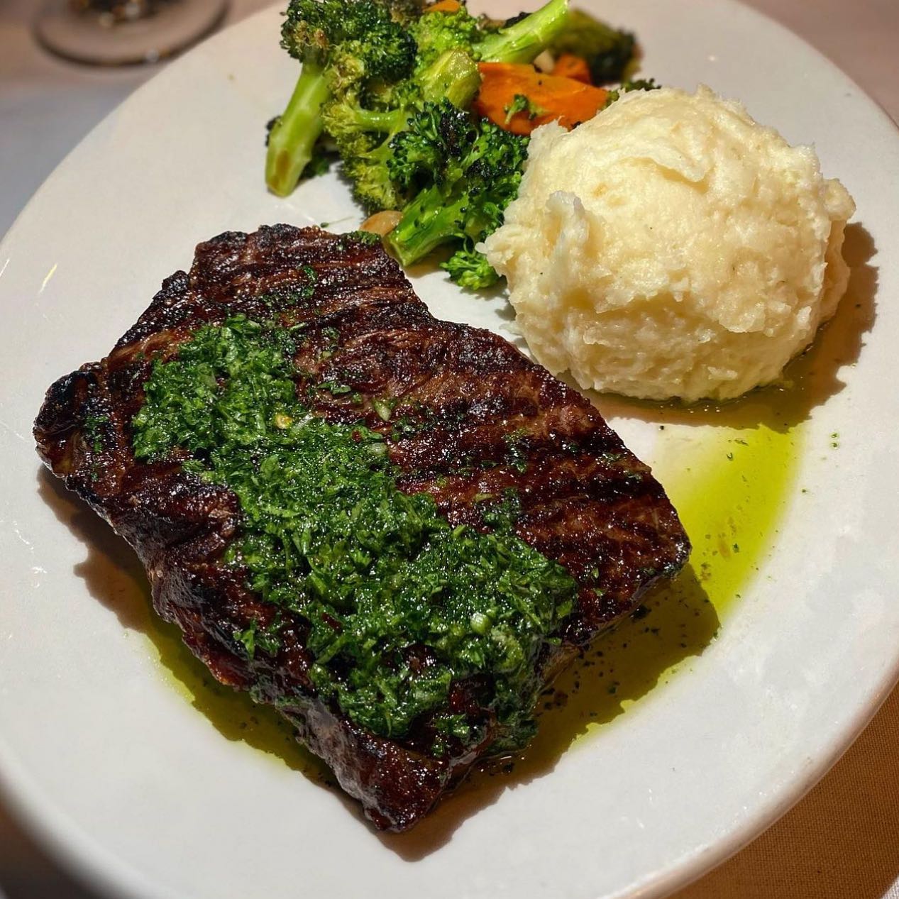 Blackstones Steakhouse Moffly Media