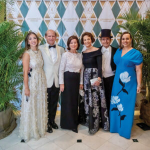 Emily, Steve and Allison Wolowitz, Cricket and Jim Lockhart, Grace Djuranovic